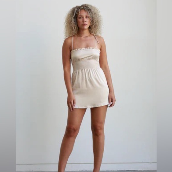 437 Paloma Mini Dress - Picture 4 of 6